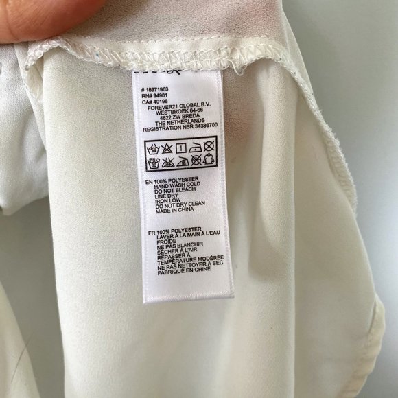 F21 Nautical Collared White/Navy Blouse - Picture 6 of 8